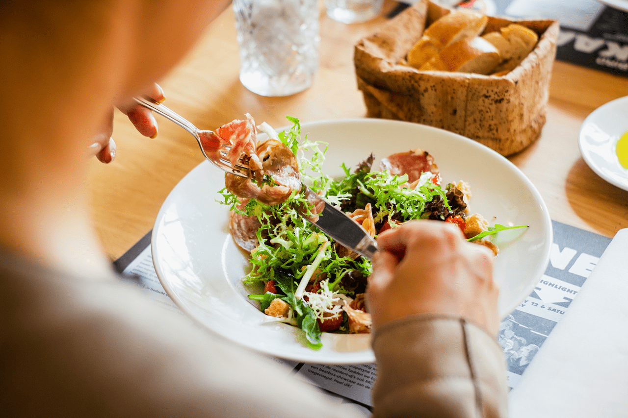 10 consejos para adelgazar la cara: Guía completa de alimentación, ejercicios y métodos modernos para hombres y mujeres imagen 1
