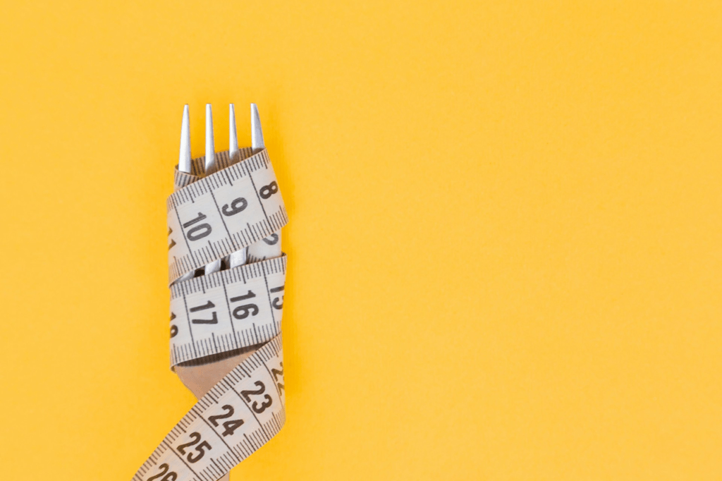 ¿Cómo perder 10 kg en un mes y es siquiera posible? Métodos, planes y consejos para una pérdida de peso rápida y segura imagen 5